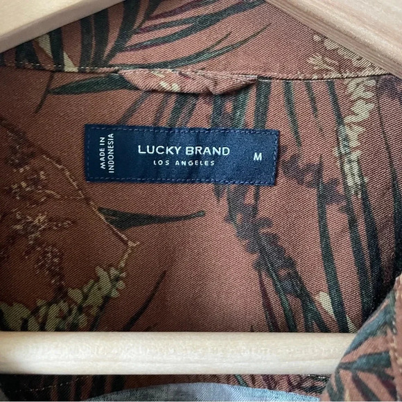 Lucky Brand Men’s M Brown Button-Down Hawaiian Shirt - Picture 4 of 9